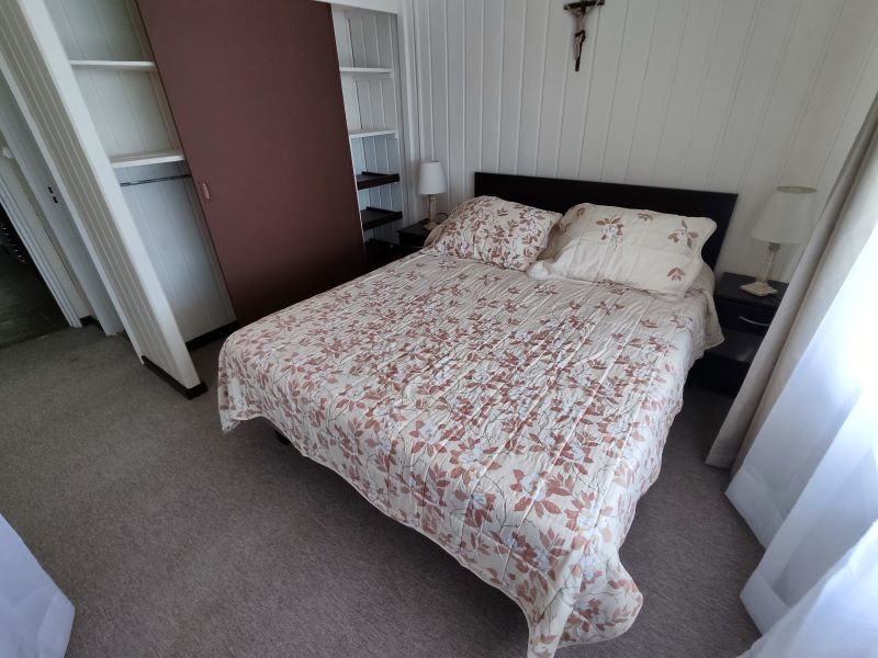 Matrimonial de la cabaña el boldo de Cabañas El Molino Suyay