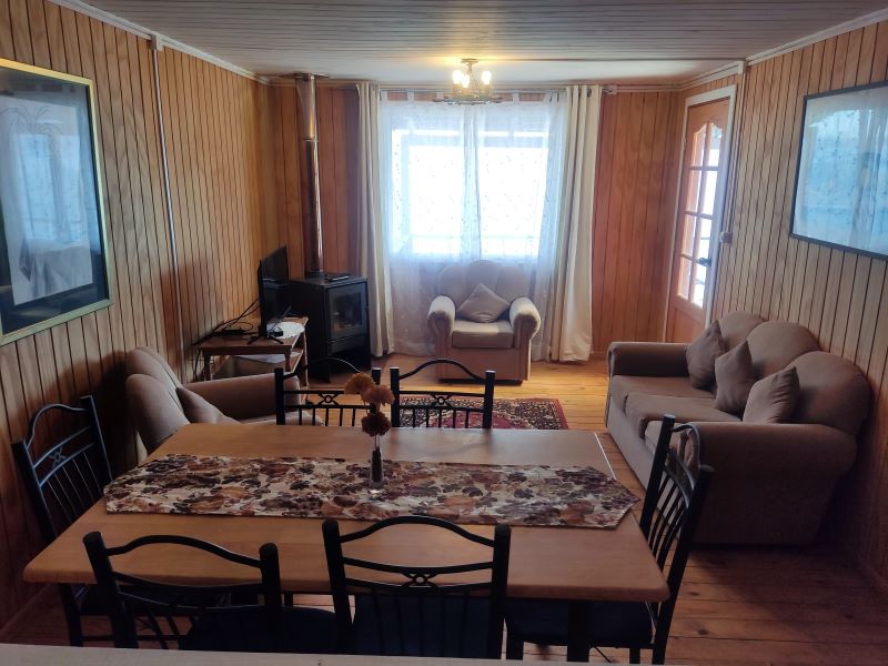 Comedor de la cabaña el Hualle de Las Cabaña El Molino Suyay