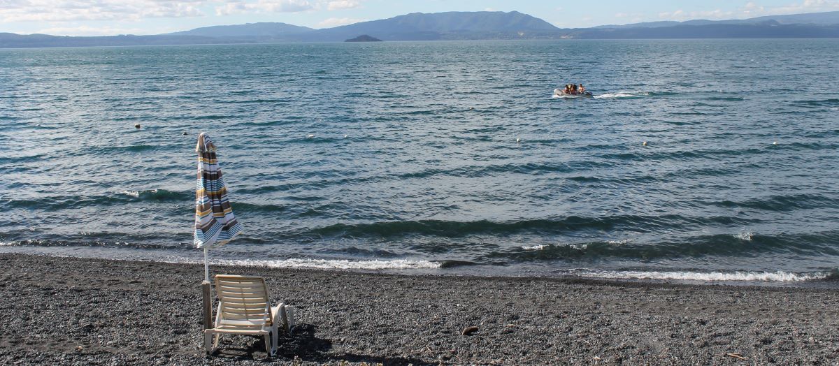 playa-cabañas-el-molino-suyay